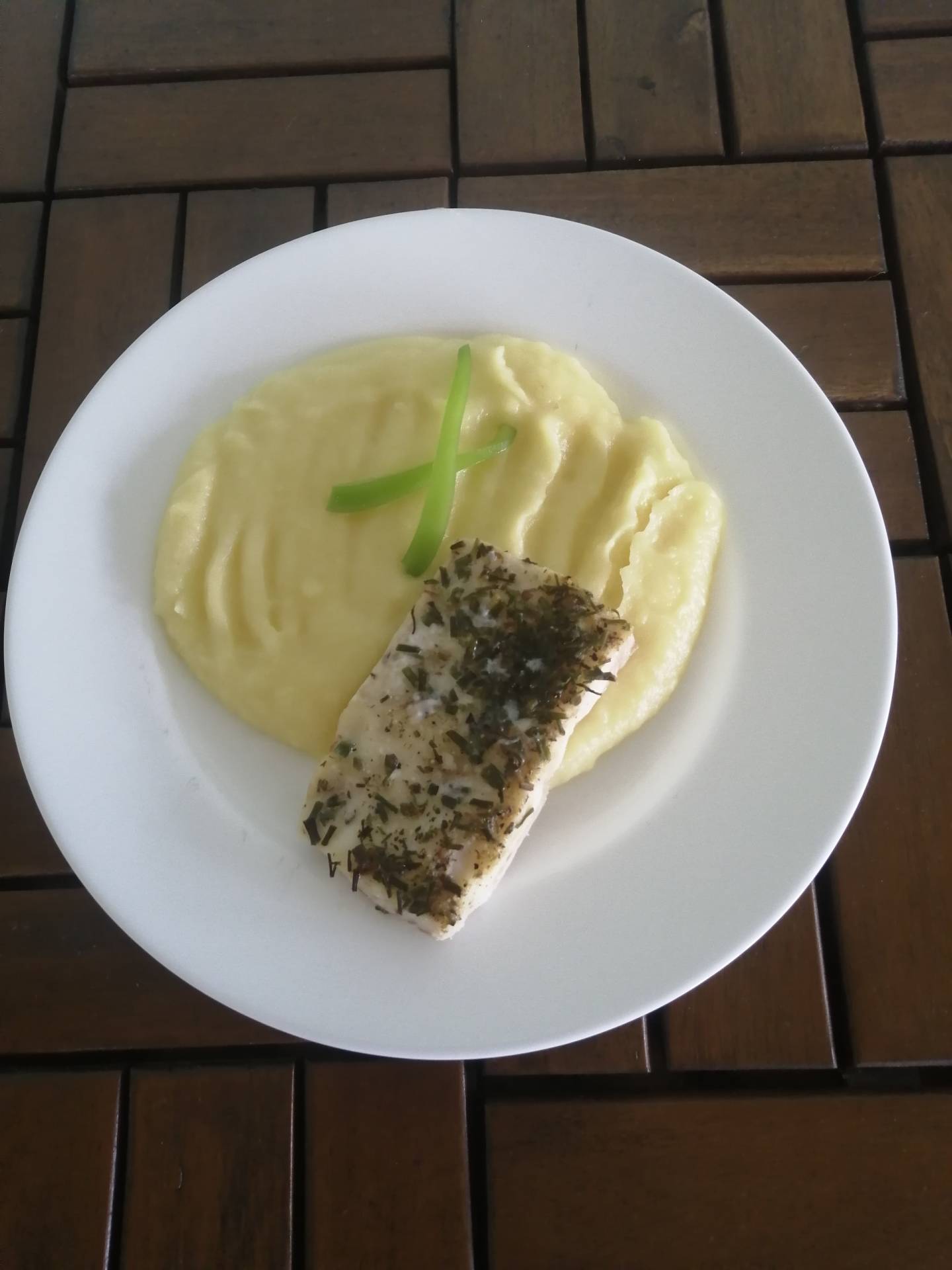 Přírodní treska na bylinkách