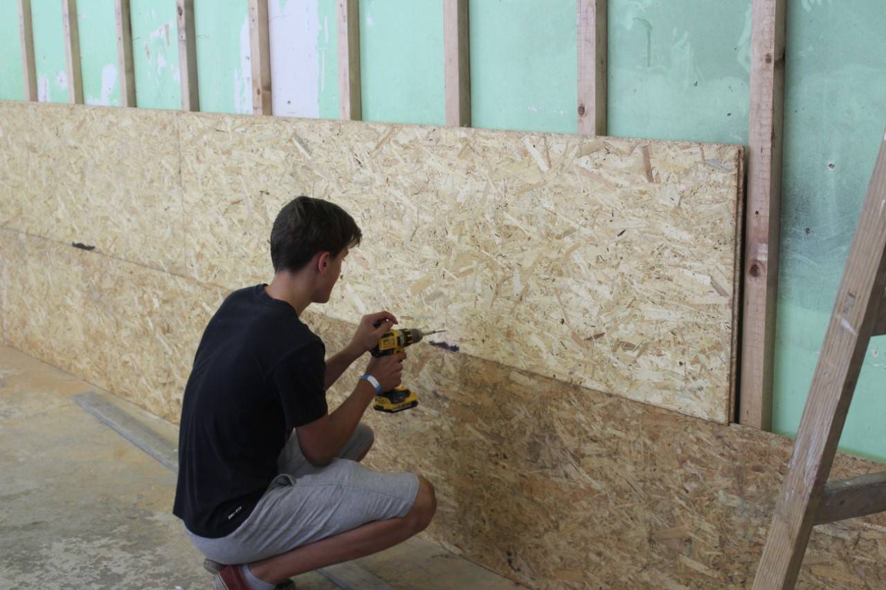 NOVÁ CVIČNÁ STĚNA PRO NAŠE INSTALATÉRY