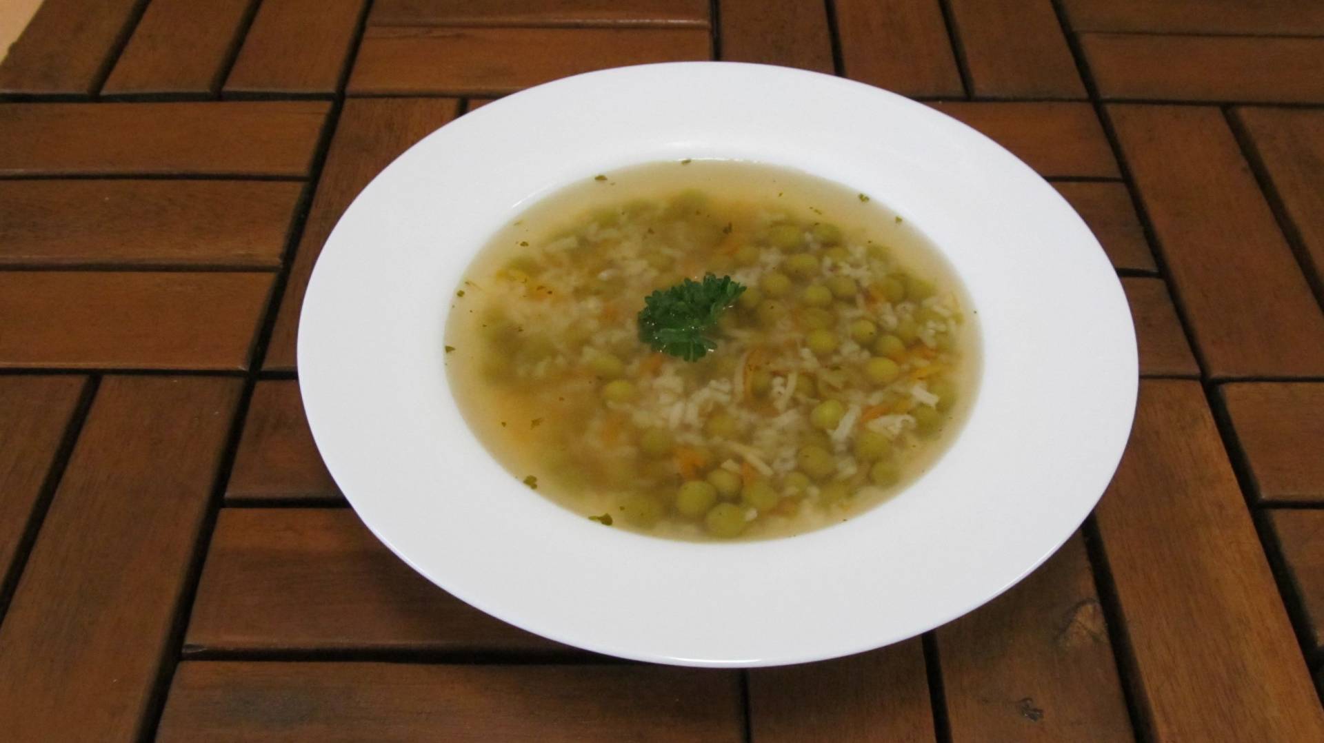 hovězí s hráškem a rýží