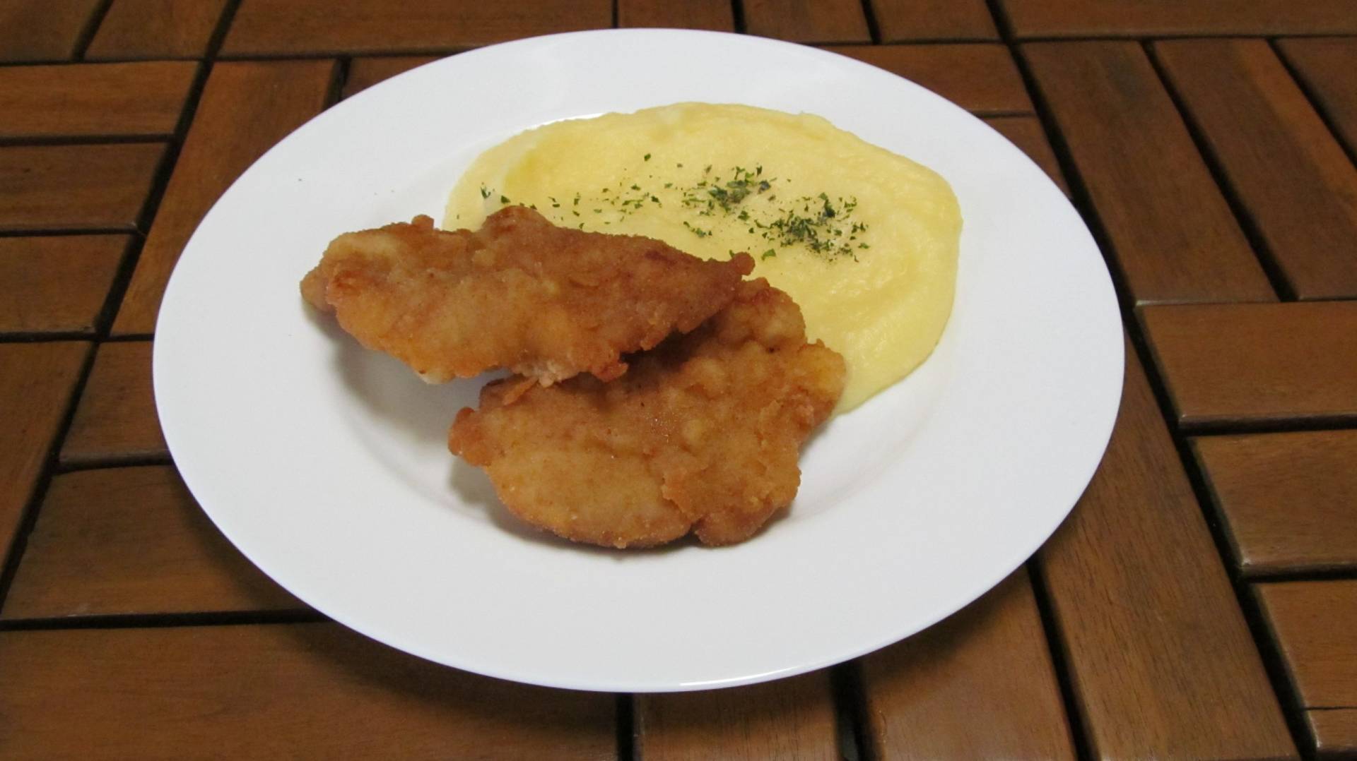 smažená kotleta, bramborová kaše